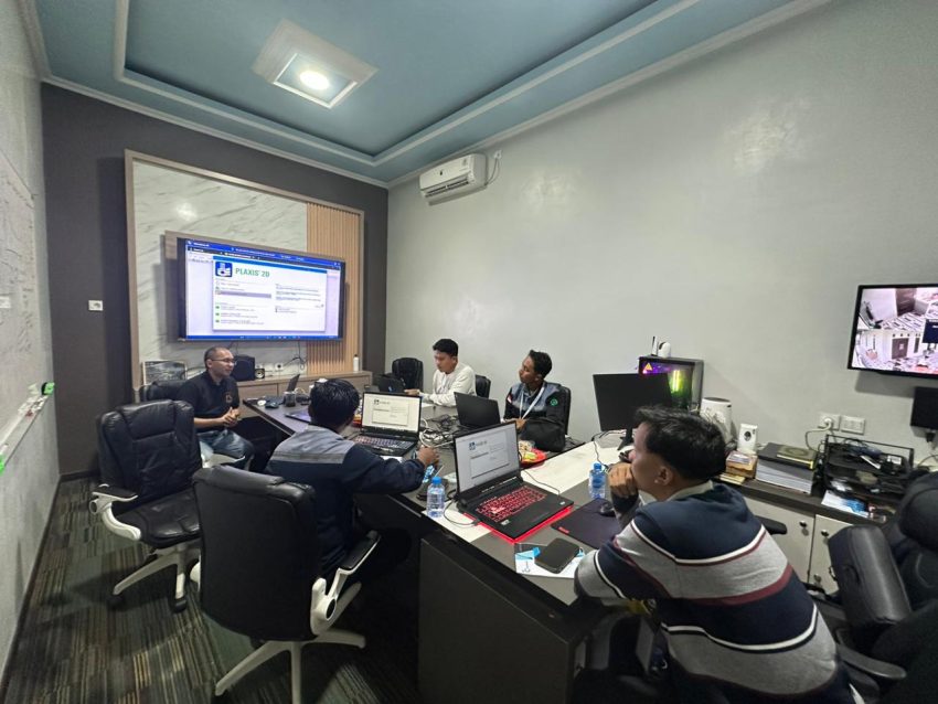 pelatihan SAP Plaxis